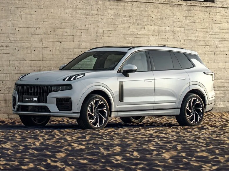 Lynk&Co 09 - фото 7
