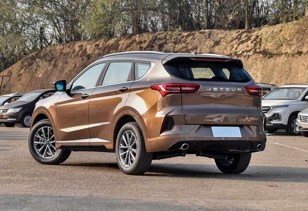Jetour X70 - фото 4