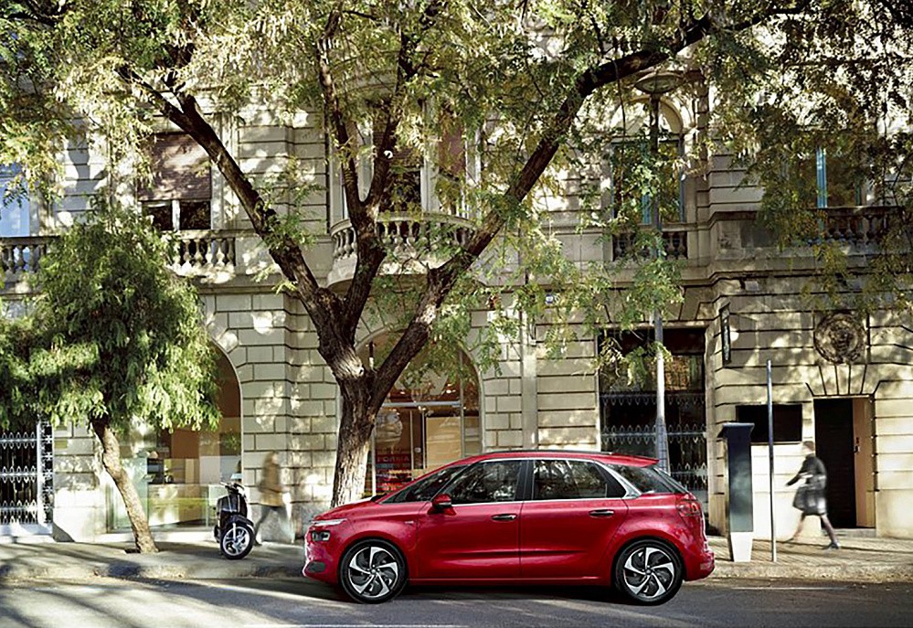 Citroen C4 - фото 9