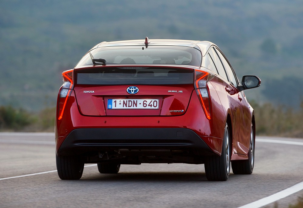Toyota Prius - фото 11