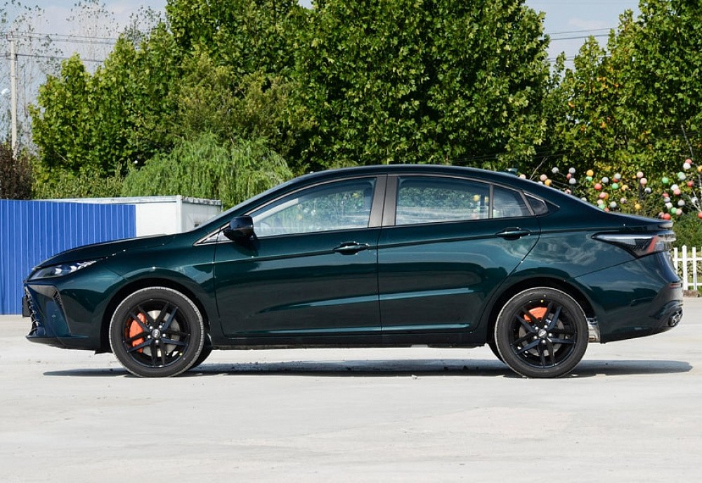 Omoda S5 GT - фото 5