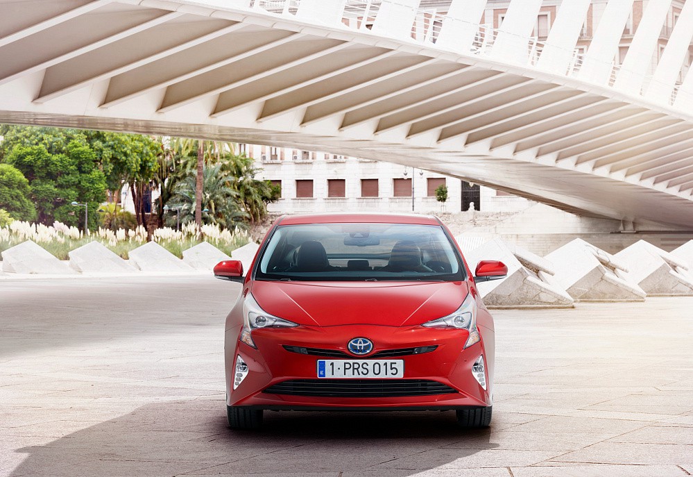 Toyota Prius - фото 10
