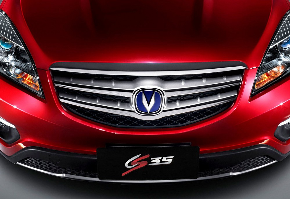 Changan CS35 - фото 3