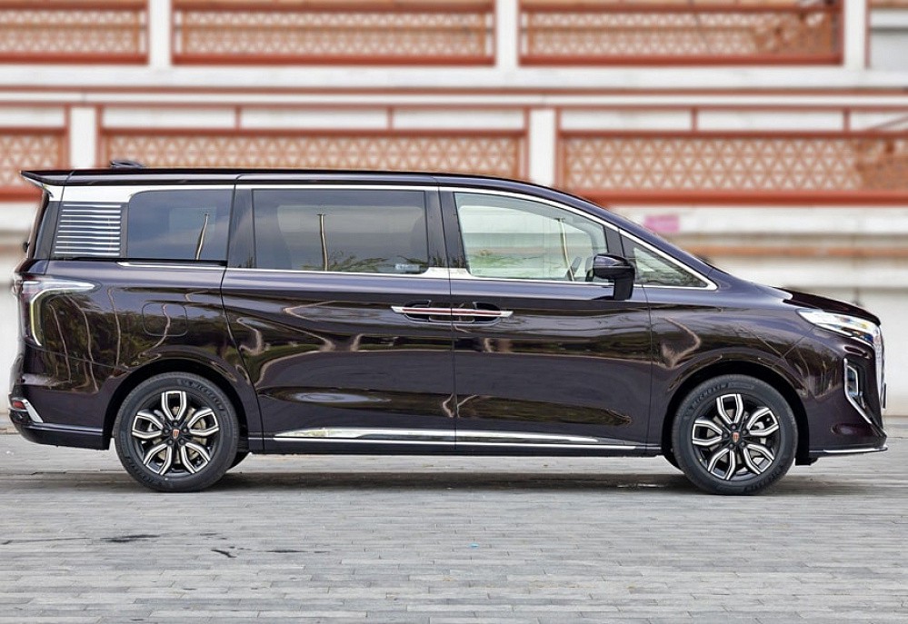 Hongqi HQ9 - фото 4