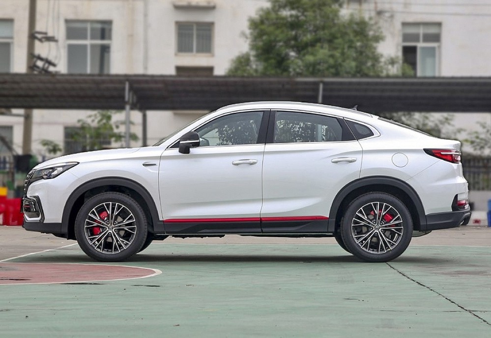 Changan CS85COUPE - фото 3
