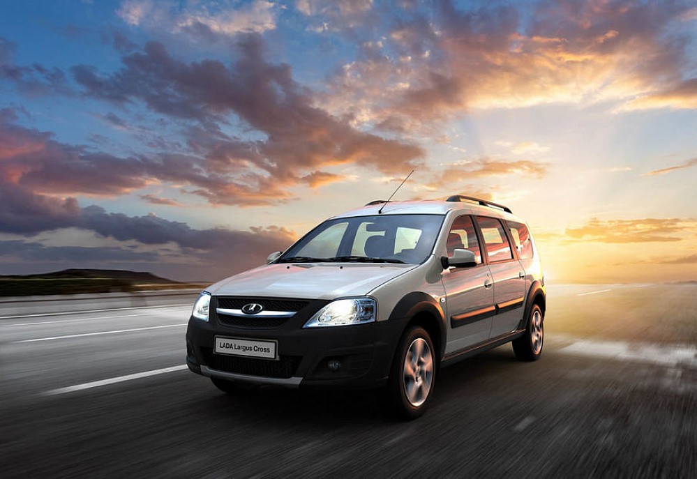 Lada Largus Cross - фото 8