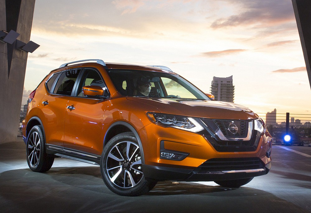 Nissan X Trail - фото 1