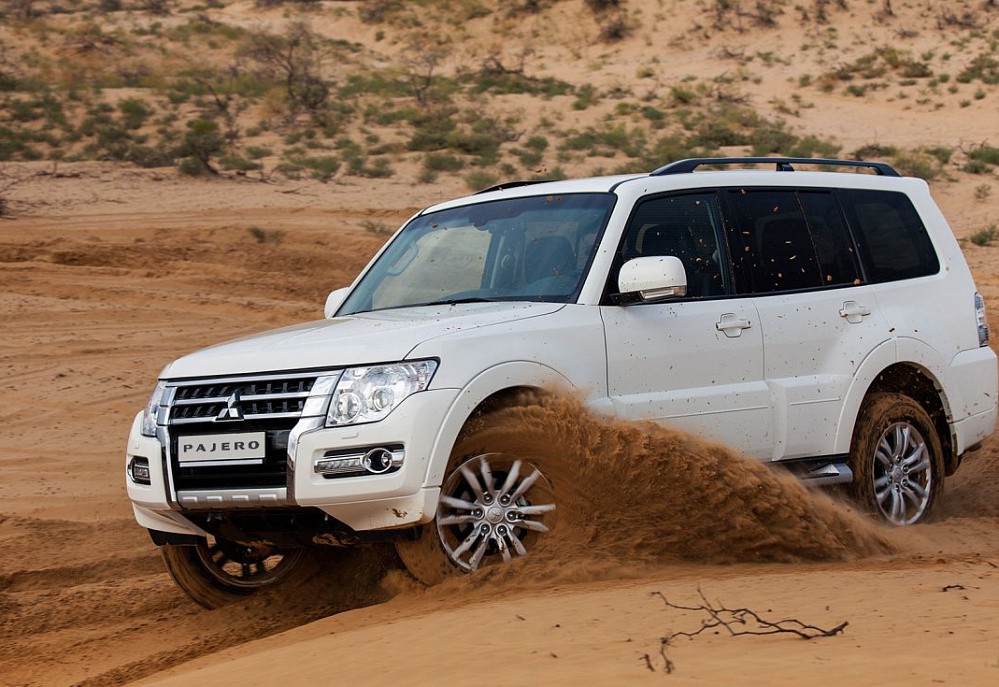 Mitsubishi Pajero - фото 3