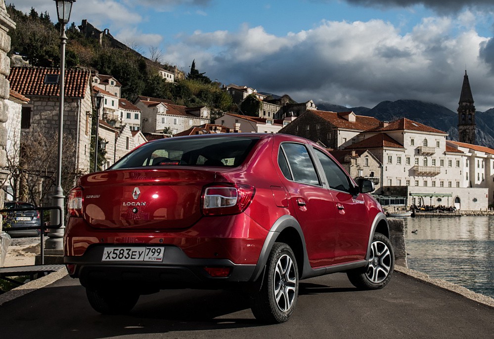 Renault Logan Stepway - фото 13