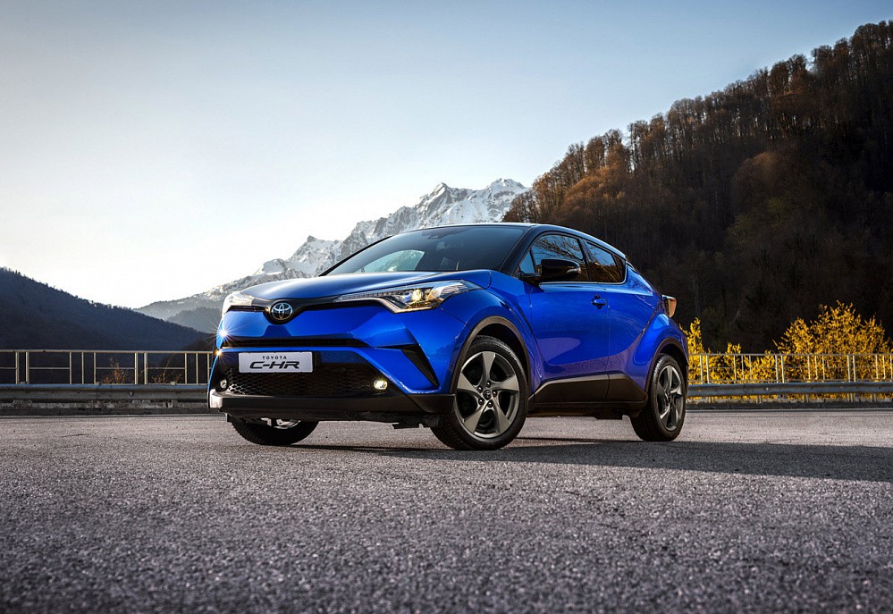 Toyota C-HR - фото 19