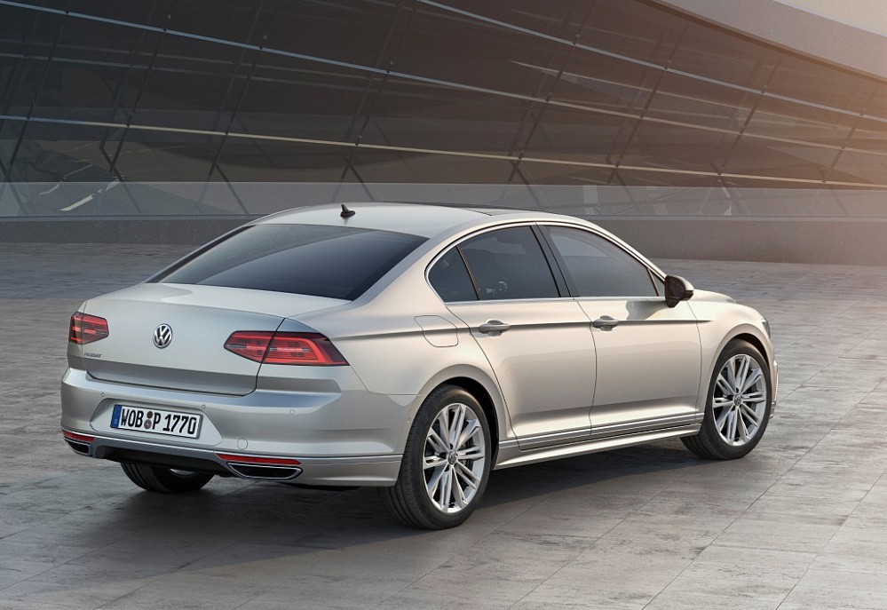 Volkswagen Passat - фото 3