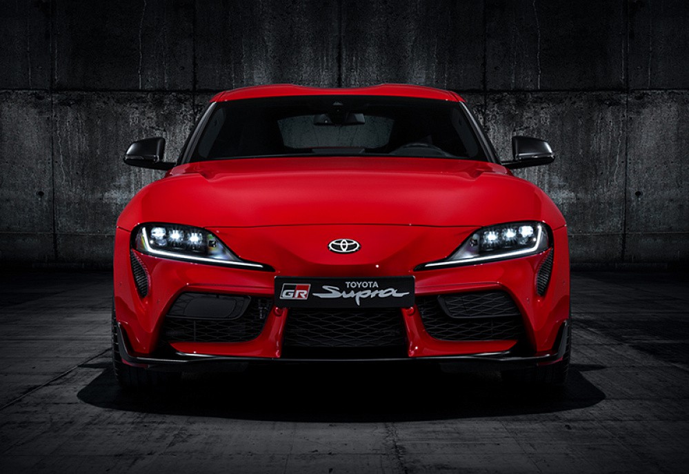 Toyota GR Supra - фото 1