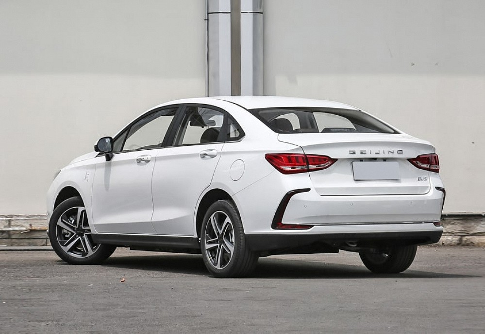 Baic EU5 - фото 4