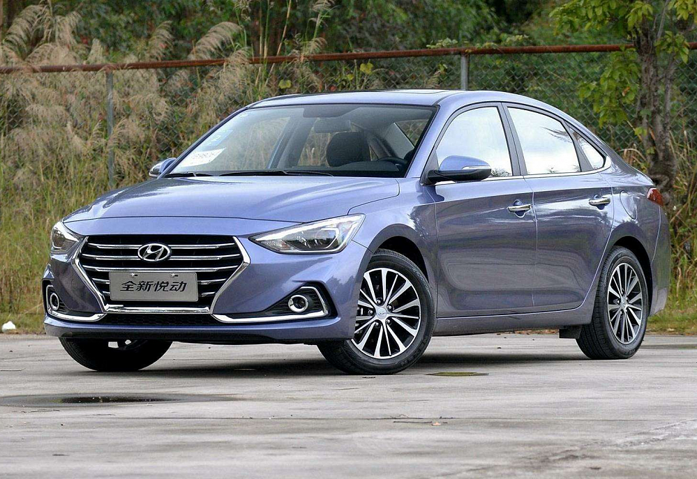 Hyundai Celesta - фото 3