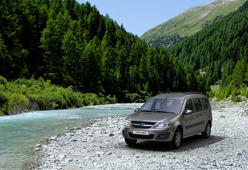Lada Largus Универсал - фото 6