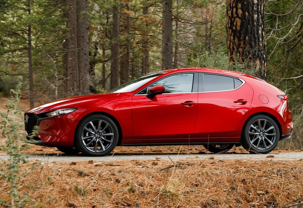 Mazda 3 Хэтчбек - фото 2