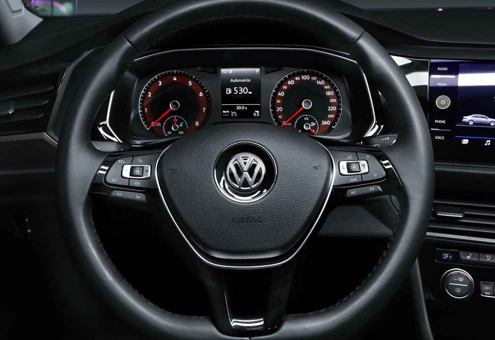 Volkswagen Jetta - фото 4