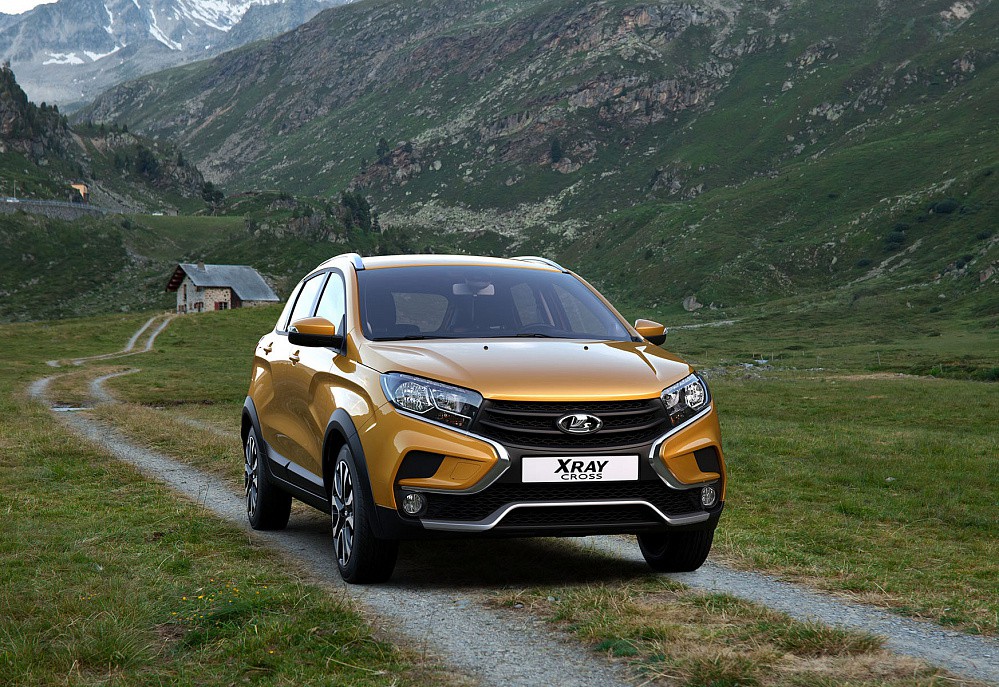 Lada Xray Cross - фото 12