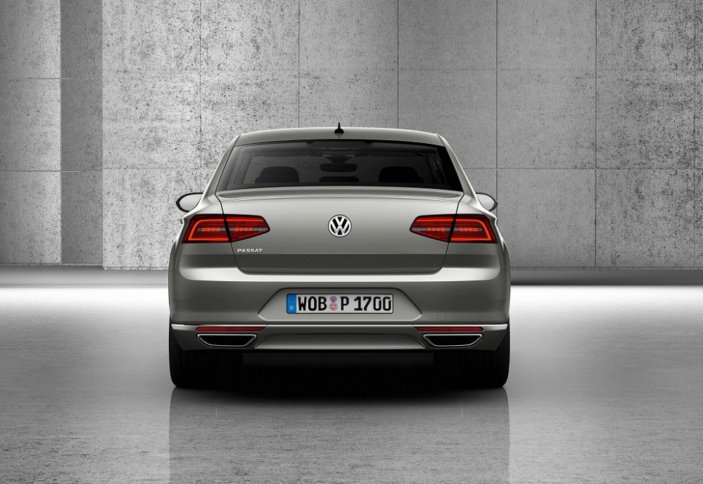 Volkswagen Passat - фото 12