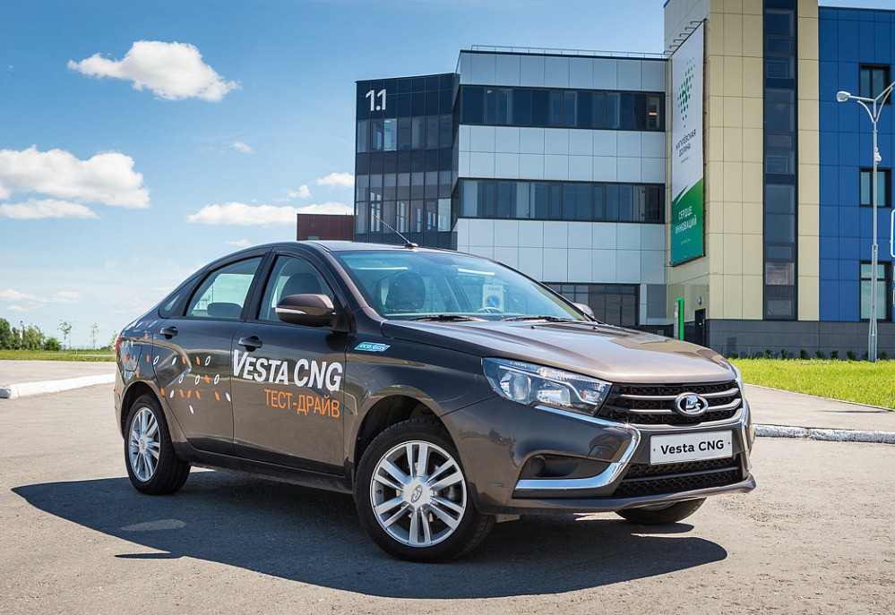 Lada Vesta CNG - фото 4