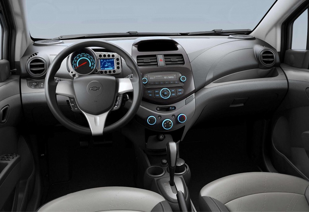 Chevrolet Spark - фото 2