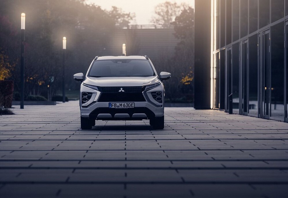 Mitsubishi Eclipse Cross - фото 4