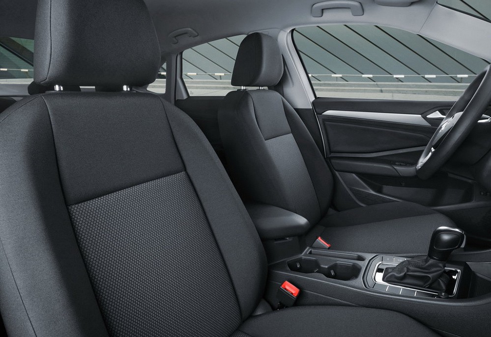 Volkswagen Jetta - фото 2